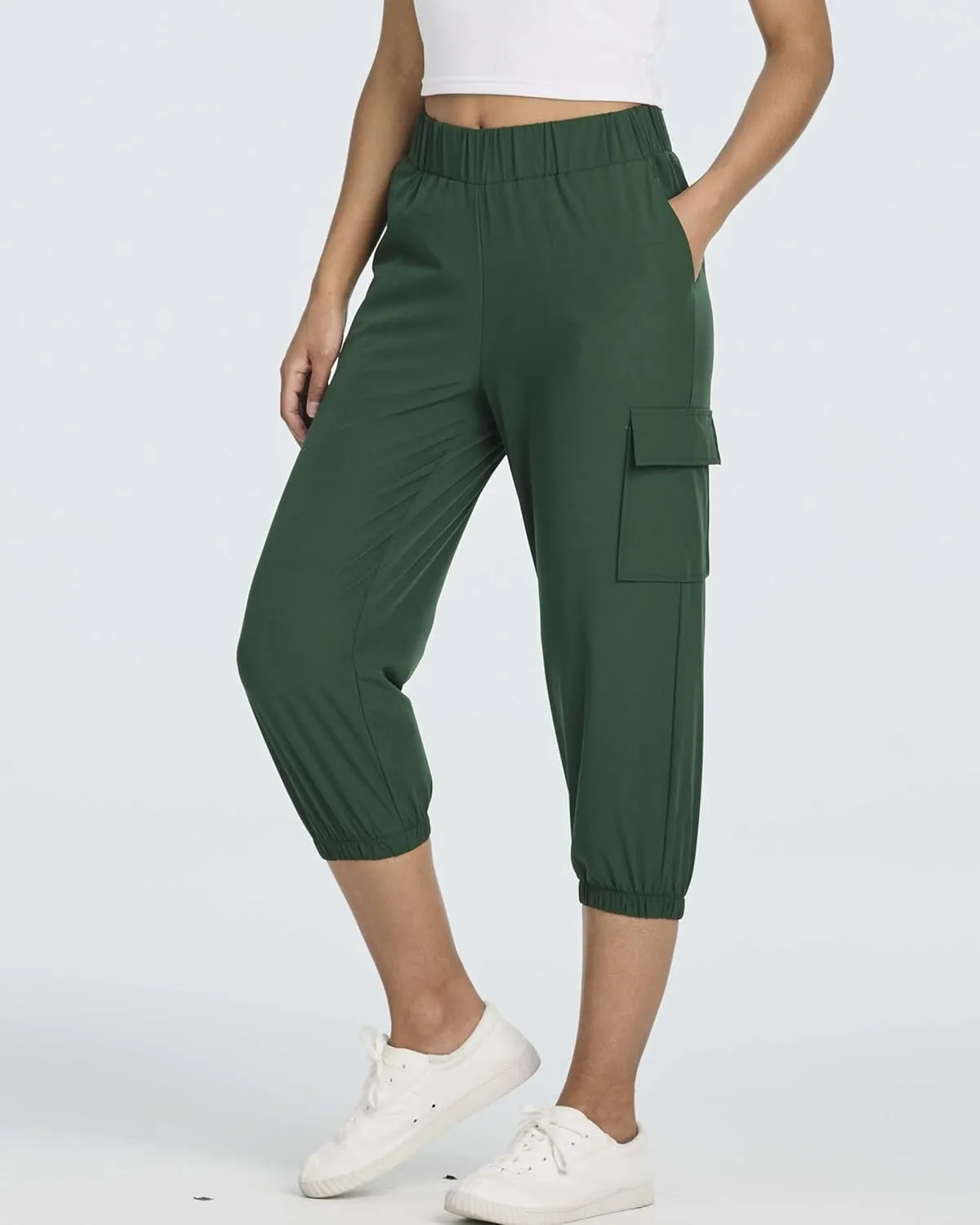 3 Pack:Women's Woven Cargo Capri Jogger Pants Tactical Hiking 5 Pockets Water Resistant Quick Dry Active Pockets Drawstring