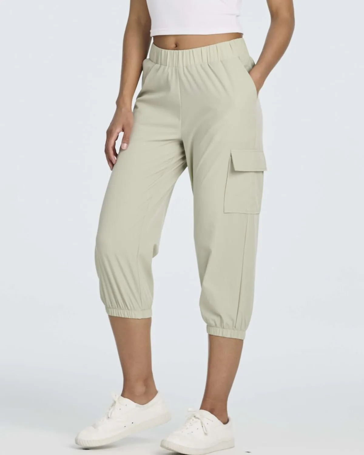3 Pack:Women's Woven Cargo Capri Jogger Pants Tactical Hiking 5 Pockets Water Resistant Quick Dry Active Pockets Drawstring