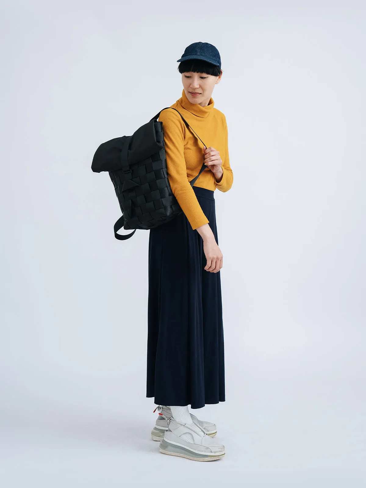 A301 2IN1 ROLLTOP BASKET BACKPACK