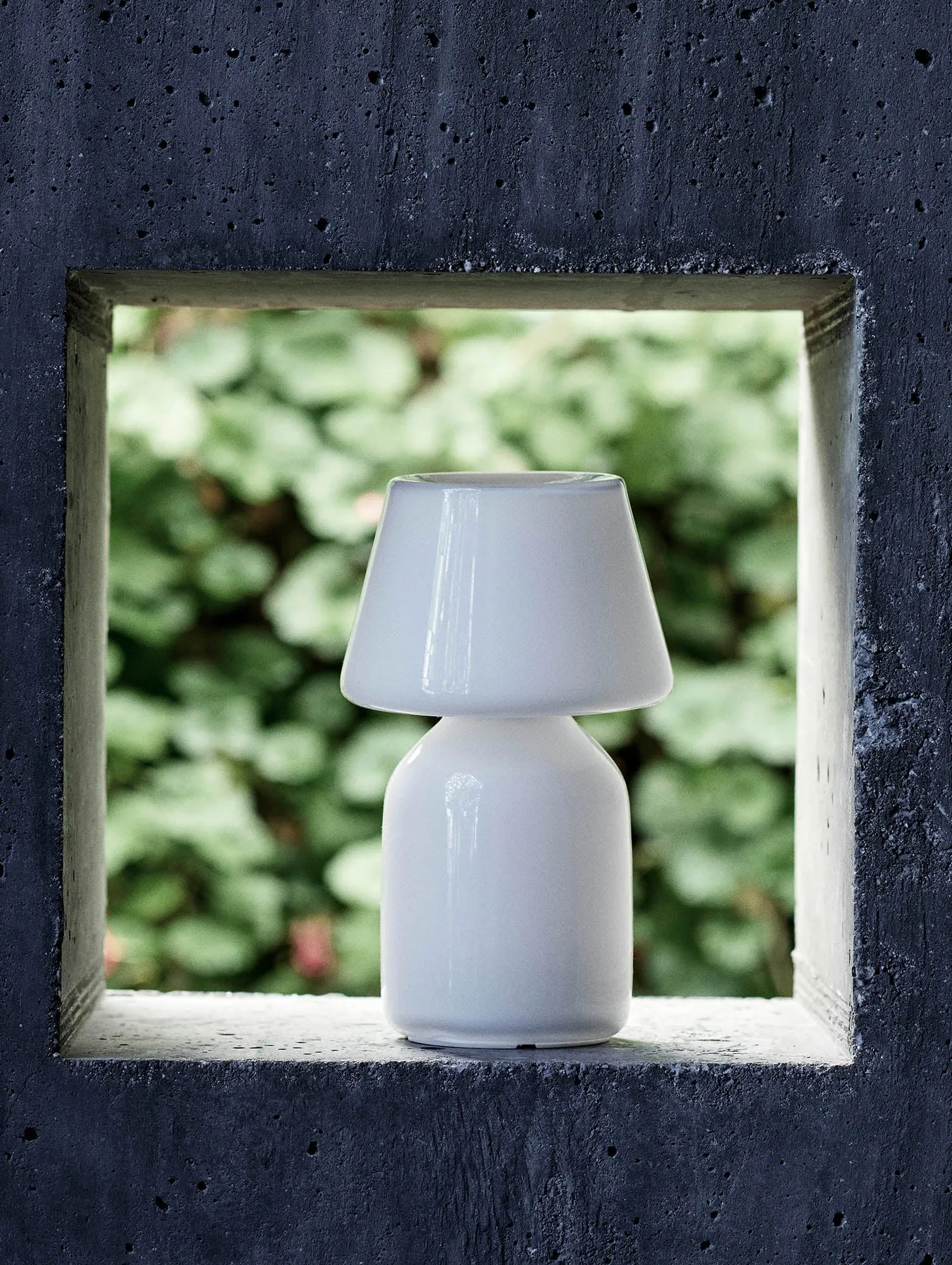 Apollo Portable Lamp