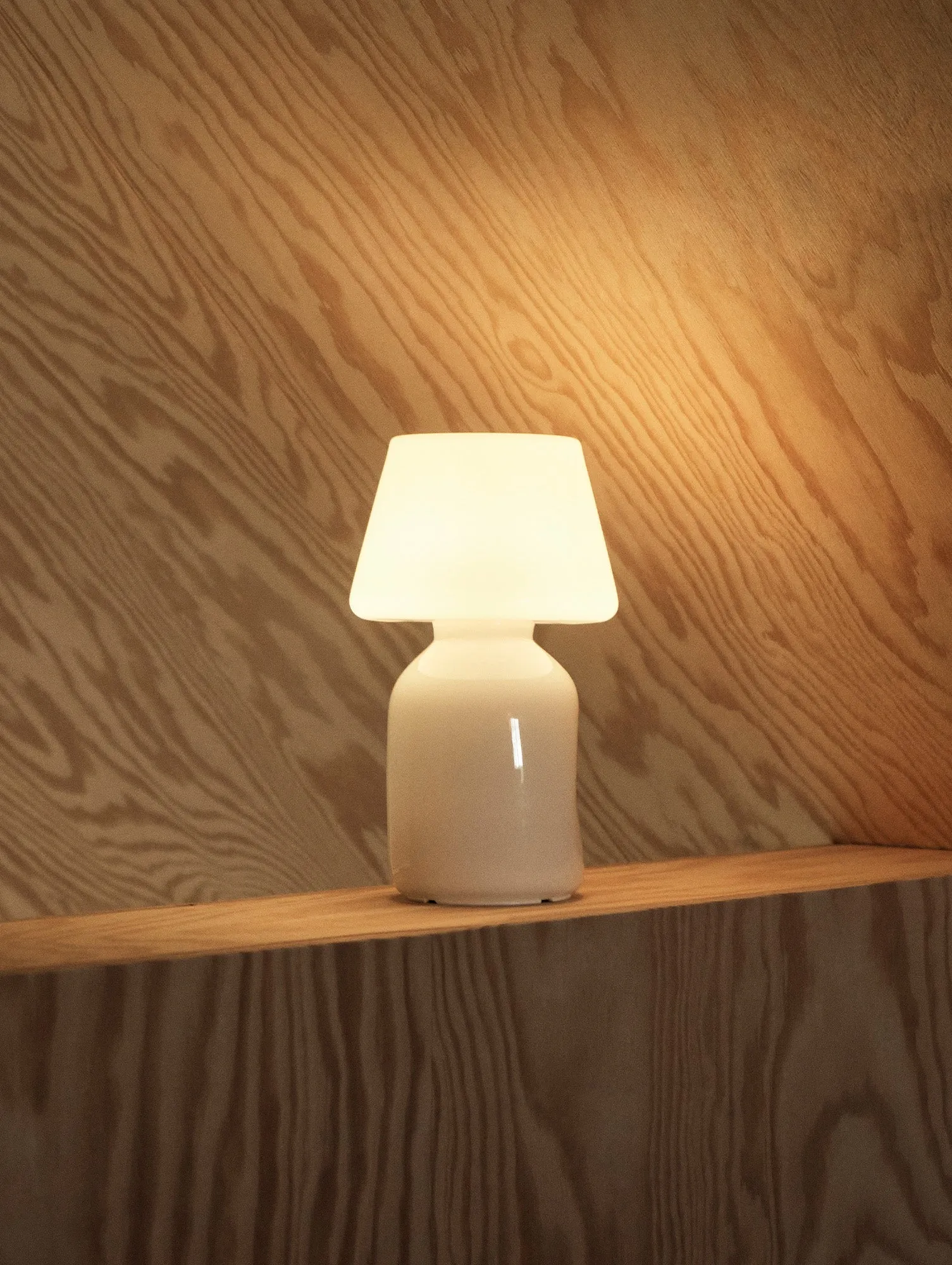 Apollo Portable Lamp