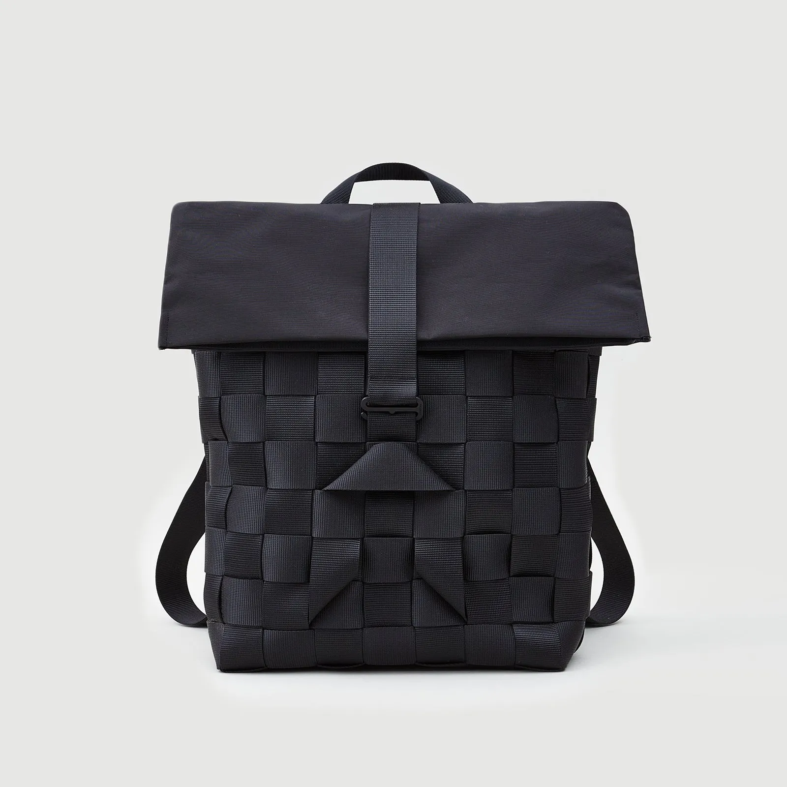 B2B A301 2IN1 FOLD POUCH BASKET BACKPACK
