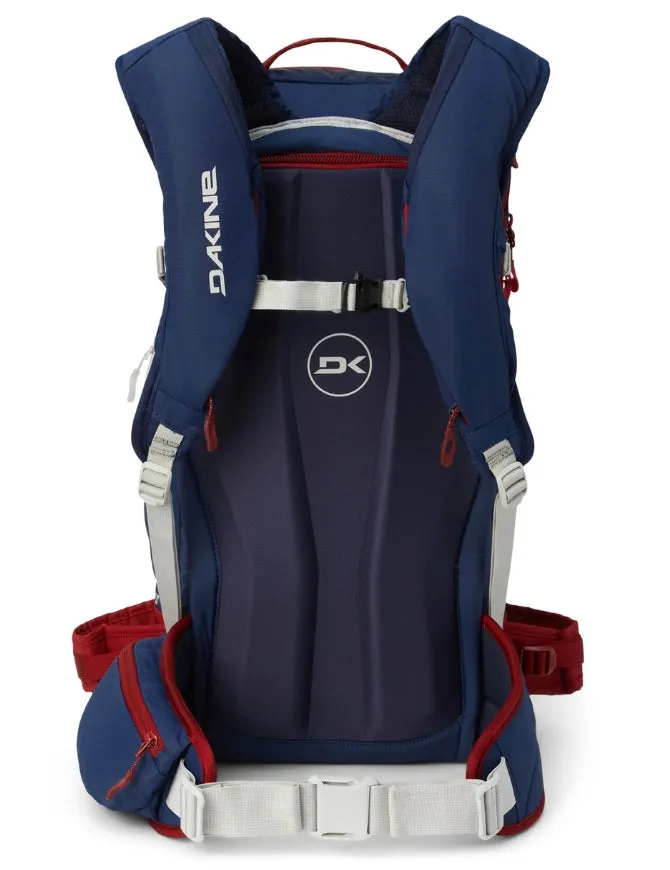 Dakine Poacher 22L Backpack 2025 | Naval Academy