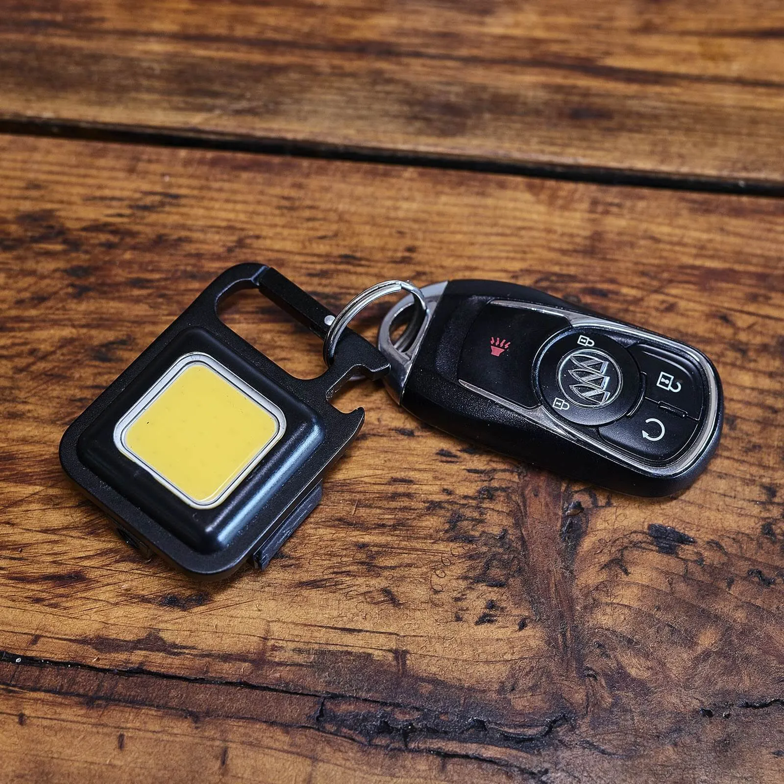 Kodiak® Kompanion 500 Lumen Rechargeable Aluminum Work Light
