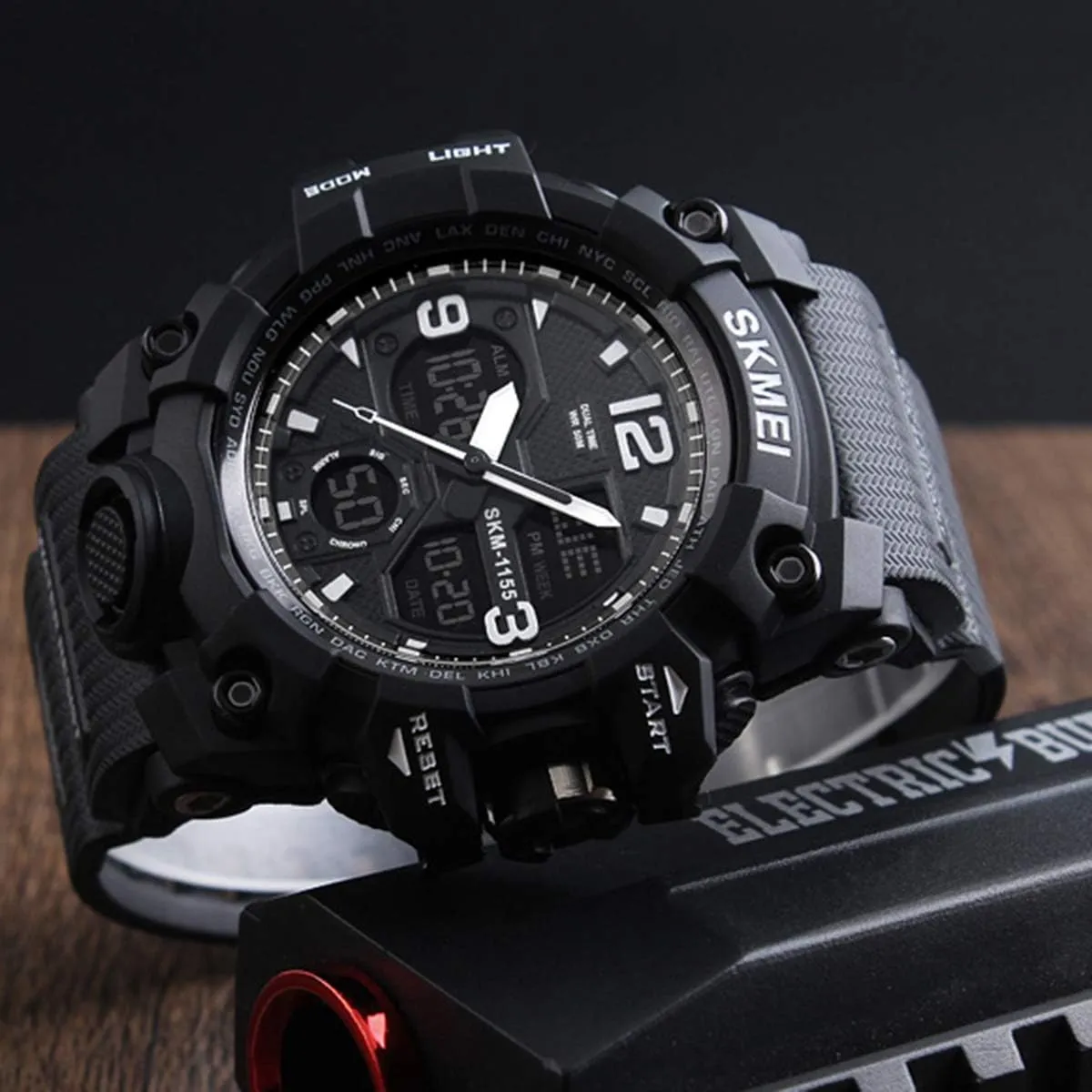 Mens Watch Military Sports Outdoor Waterproof Watches for Men Date Multi Function Tactics Alarm Stopwatch Analog Watches