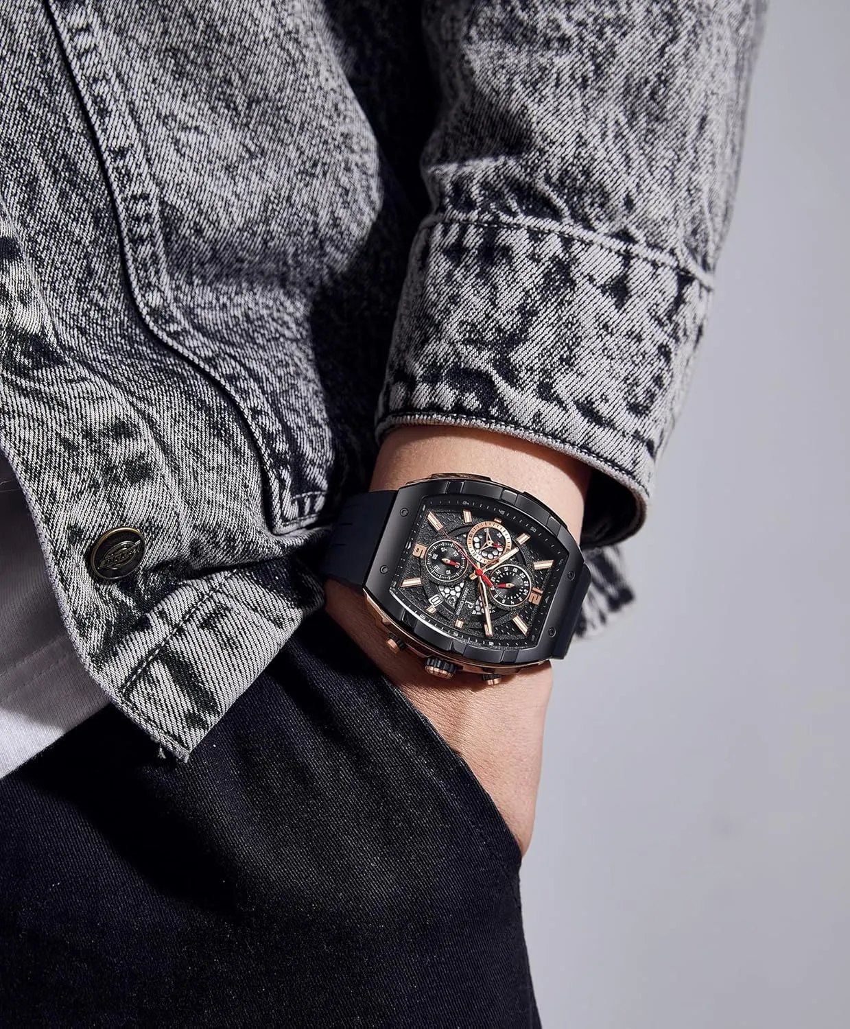 Paras Crown Watches for Men Luxury Fashion Analog 50M Waterproof Sports Watch with Tonneau Dial Luminous Quartz Business Wrist Watch